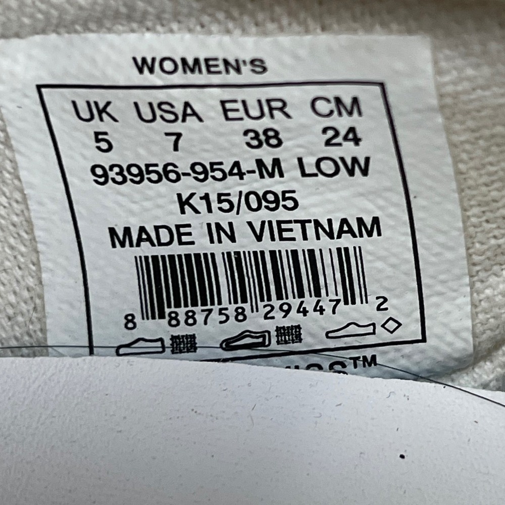 K-Swiss Women White Canvas Low Top Sneakers Size 7 50th Anniversary 93956-954-M - Picture 4 of 15